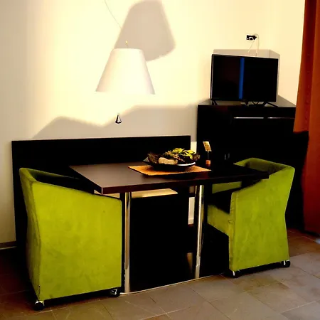 Aparthotel Apartmaji Klass 3*